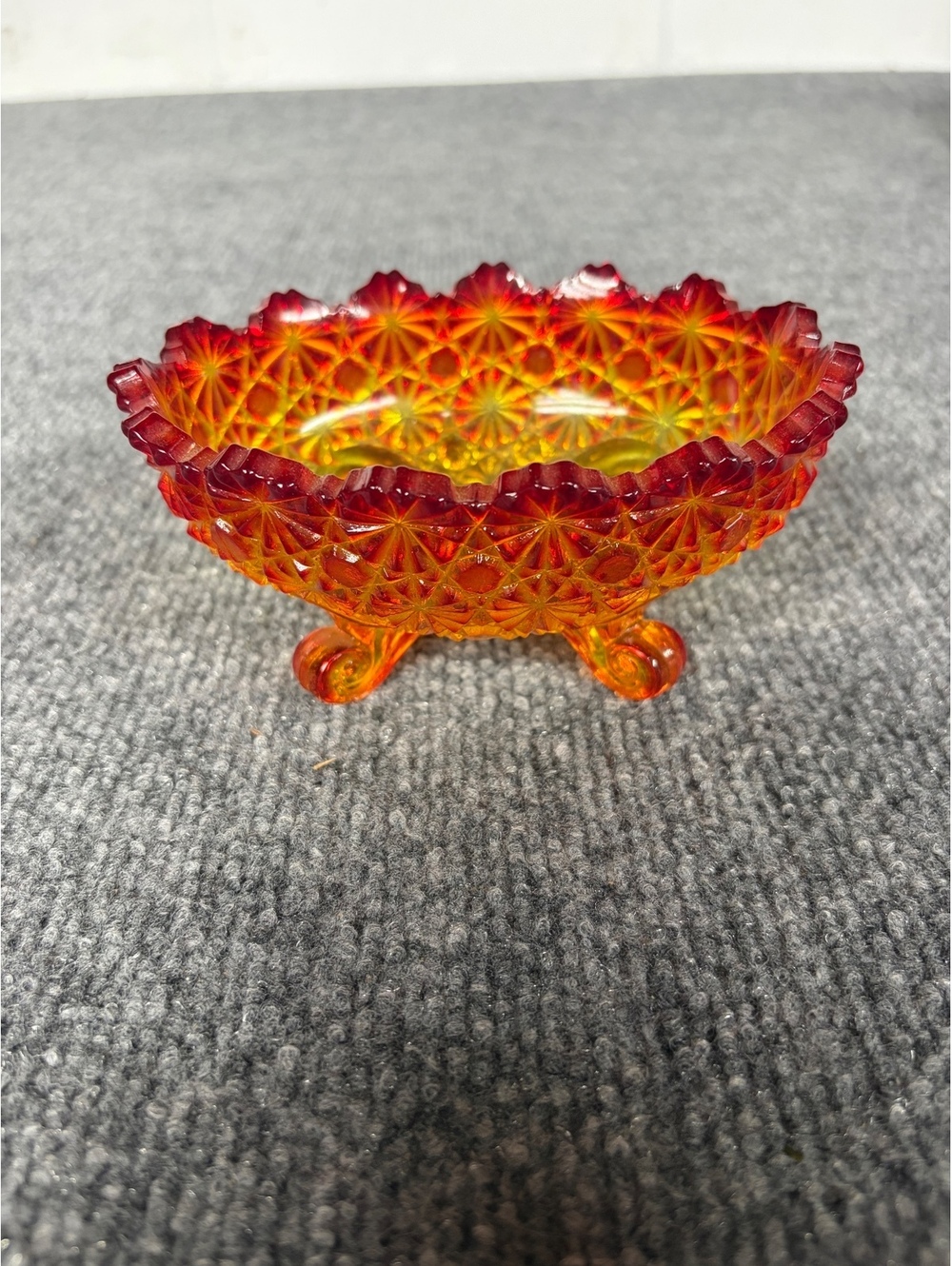 Vintage 5 1/2" Wright Amberina Glass Button And Daisy Footed Oval Bowl